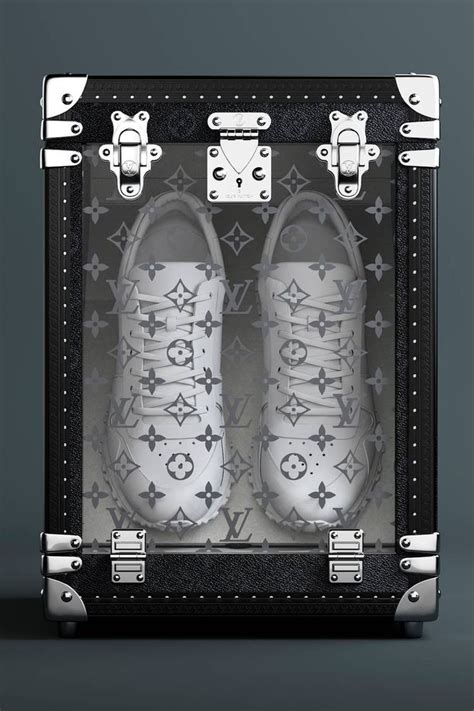 sneaker trunk louis vuitton